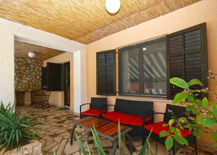 House Puntizela With Pool 747 Semesterbostad Pula