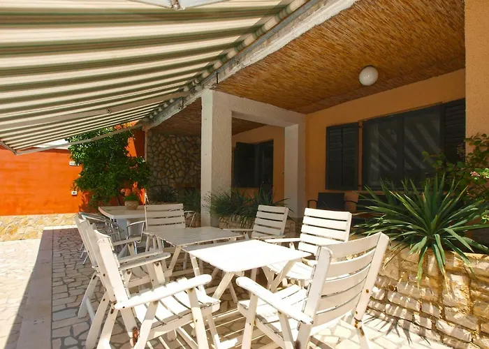 House Puntizela With Pool 747 Semesterbostad *