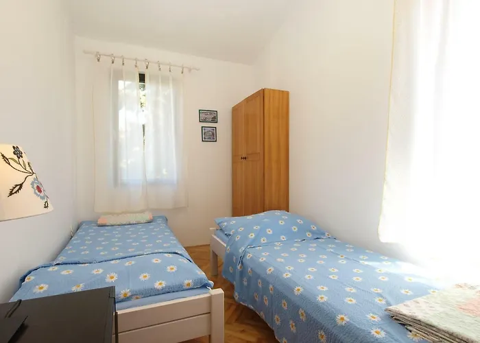 House Puntizela With Pool 747 *