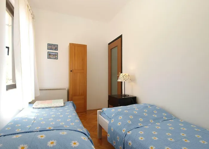 House Puntizela With Pool 747 Semesterbostad